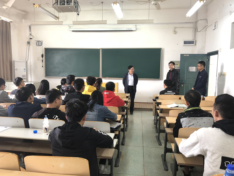 QQ图片20181******04623.jpg