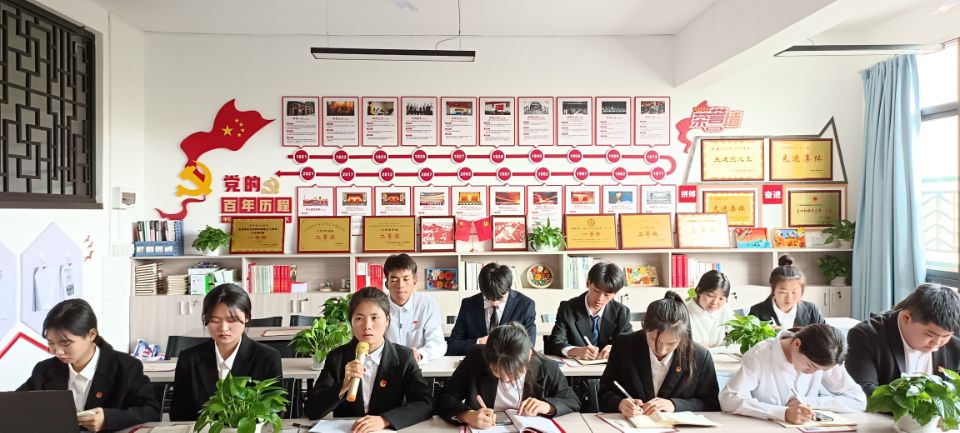 f7abdade09b44a39a5daccdee513c686.jpg f7abdade09b44a39a5daccdee513c686.jpg