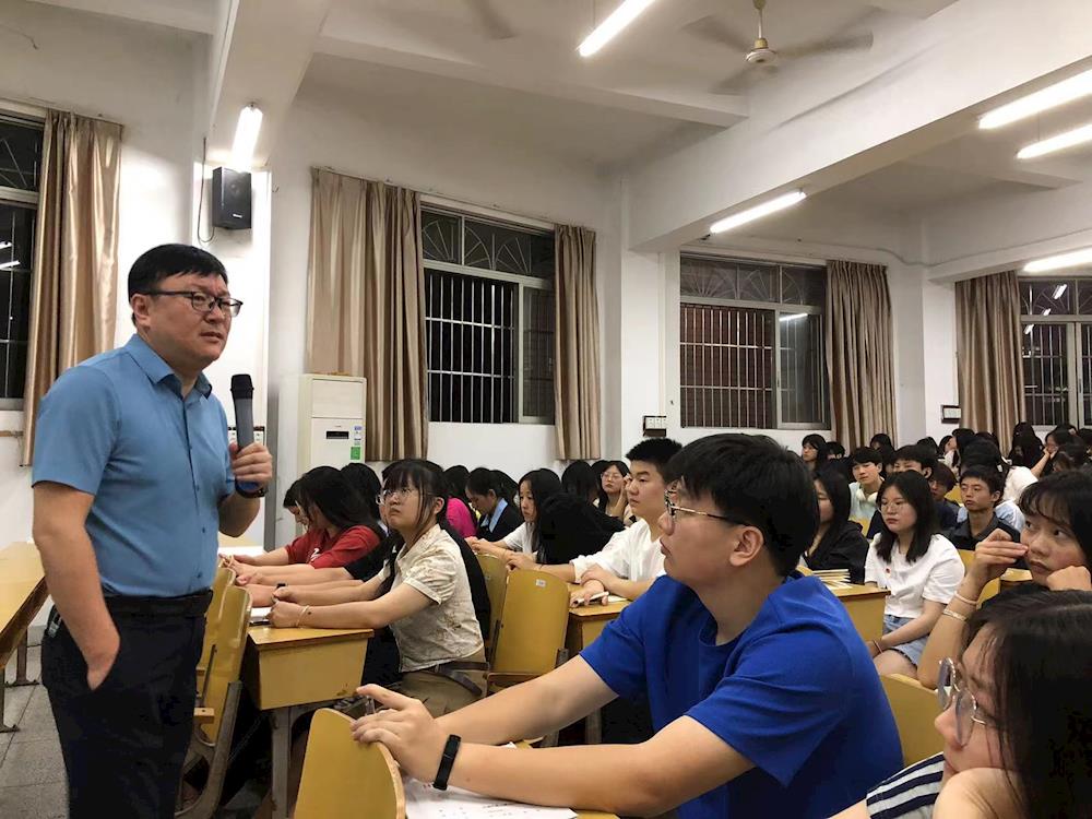 e274155856f24d619f7634afe3c9c6ea.jpg e274155856f24d619f7634afe3c9c6ea.jpg