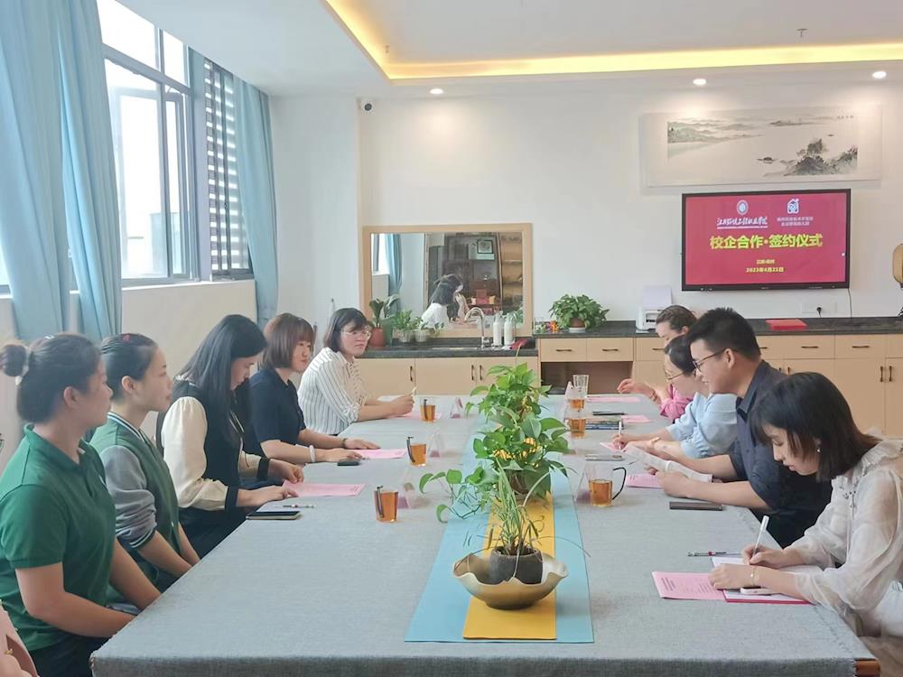 f111132d9a69445ca66670fb5543b33a.jpg f111132d9a69445ca66670fb5543b33a.jpg