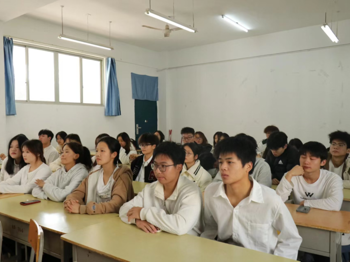 解码共生奥秘｜环保与城建学院开展国际生物多样性日宣传讲座