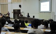学院邀全球职业规划师钟晓红开展礼仪讲座