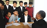 学院举行2018届毕业生顶岗实习双选会