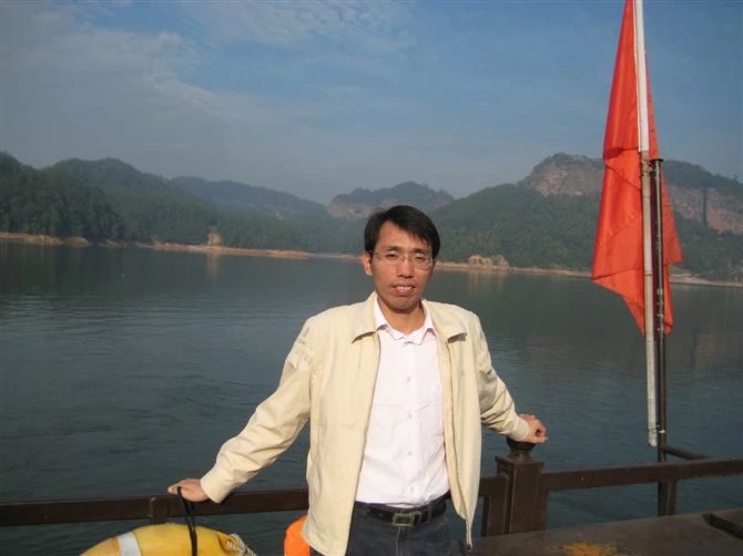 涂瑛辉.jpg