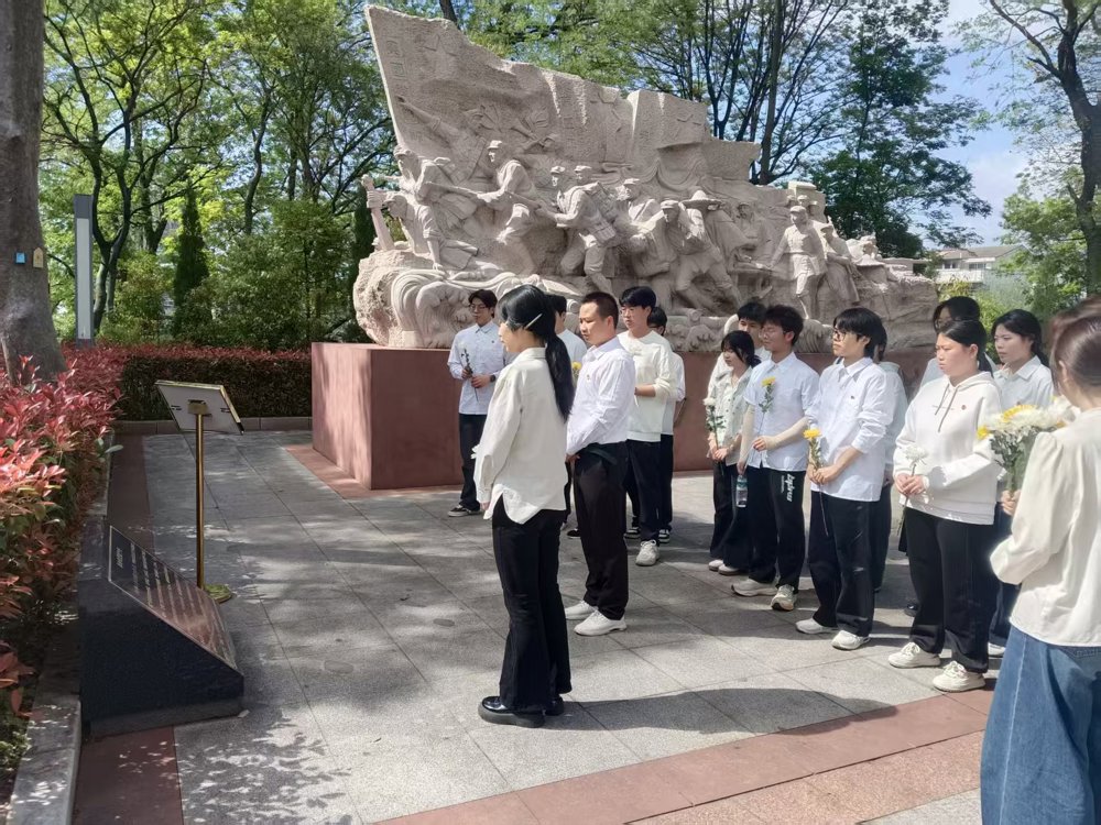 ec443e5cd575c624c8313b8d39f234f