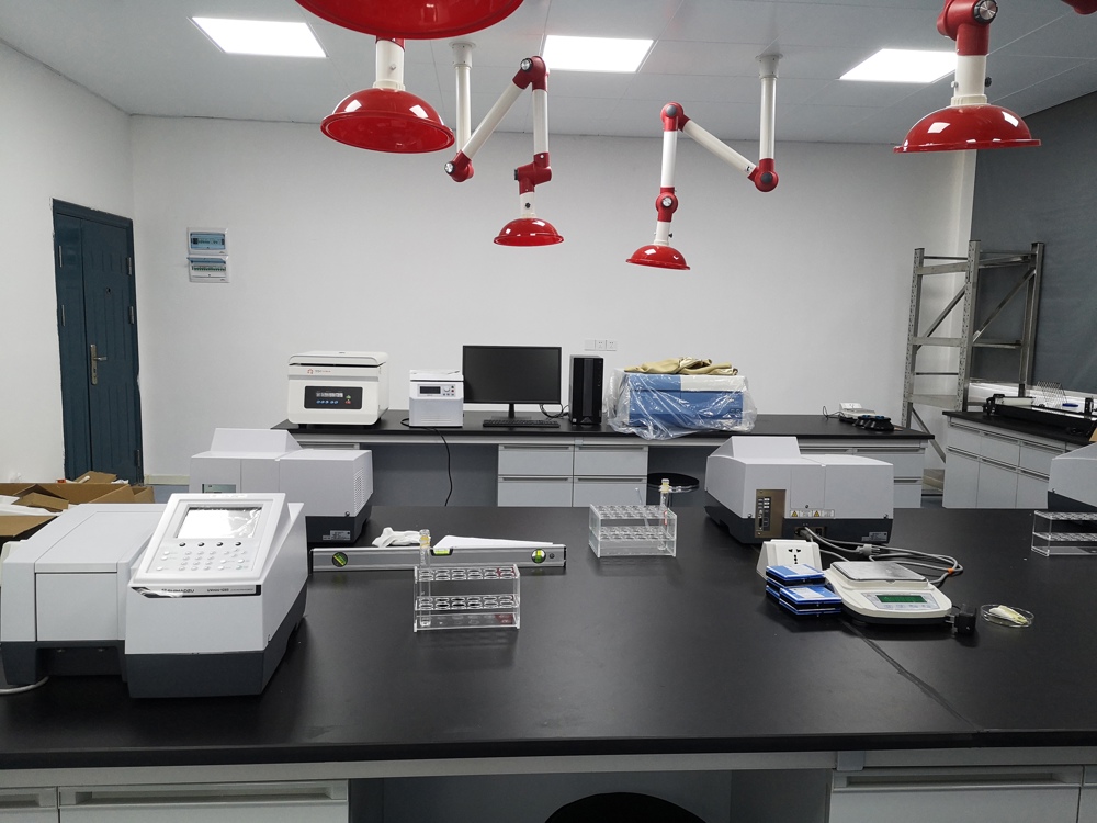 林产品分析室-实验楼304  3