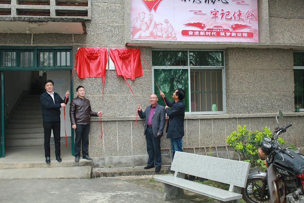 8aaf4a0d791b4e71a61bf319dbcc23a1.jpg 8aaf4a0d791b4e71a61bf319dbcc23a1.jpg