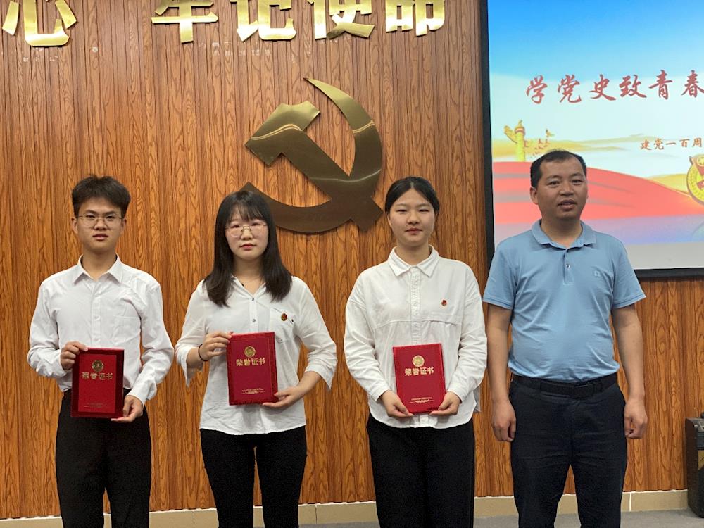 2837517fe4714845933db2954c20353f.jpg 2837517fe4714845933db2954c20353f.jpg