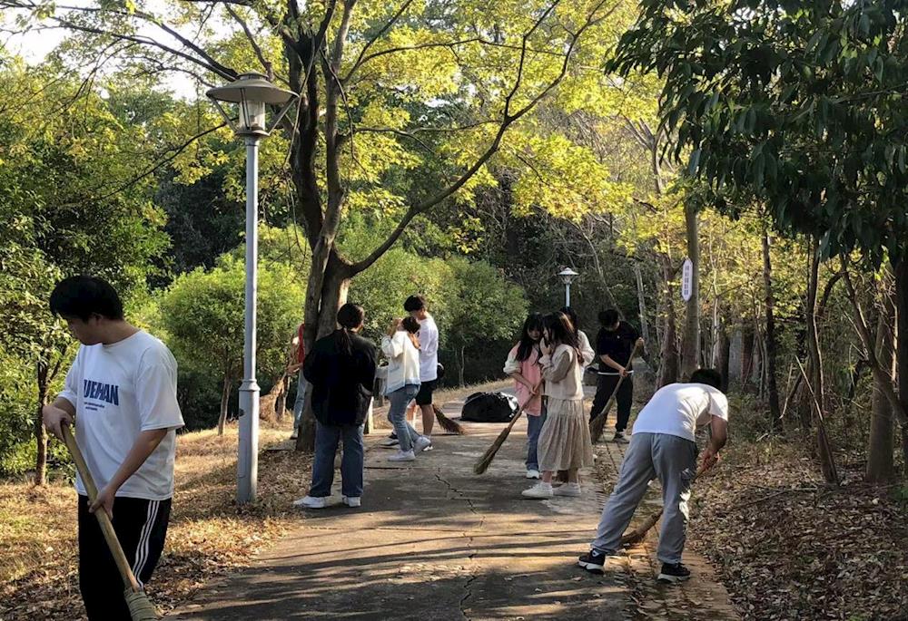 328e150dca7b45e4953f92befb5388f9.jpg 328e150dca7b45e4953f92befb5388f9.jpg