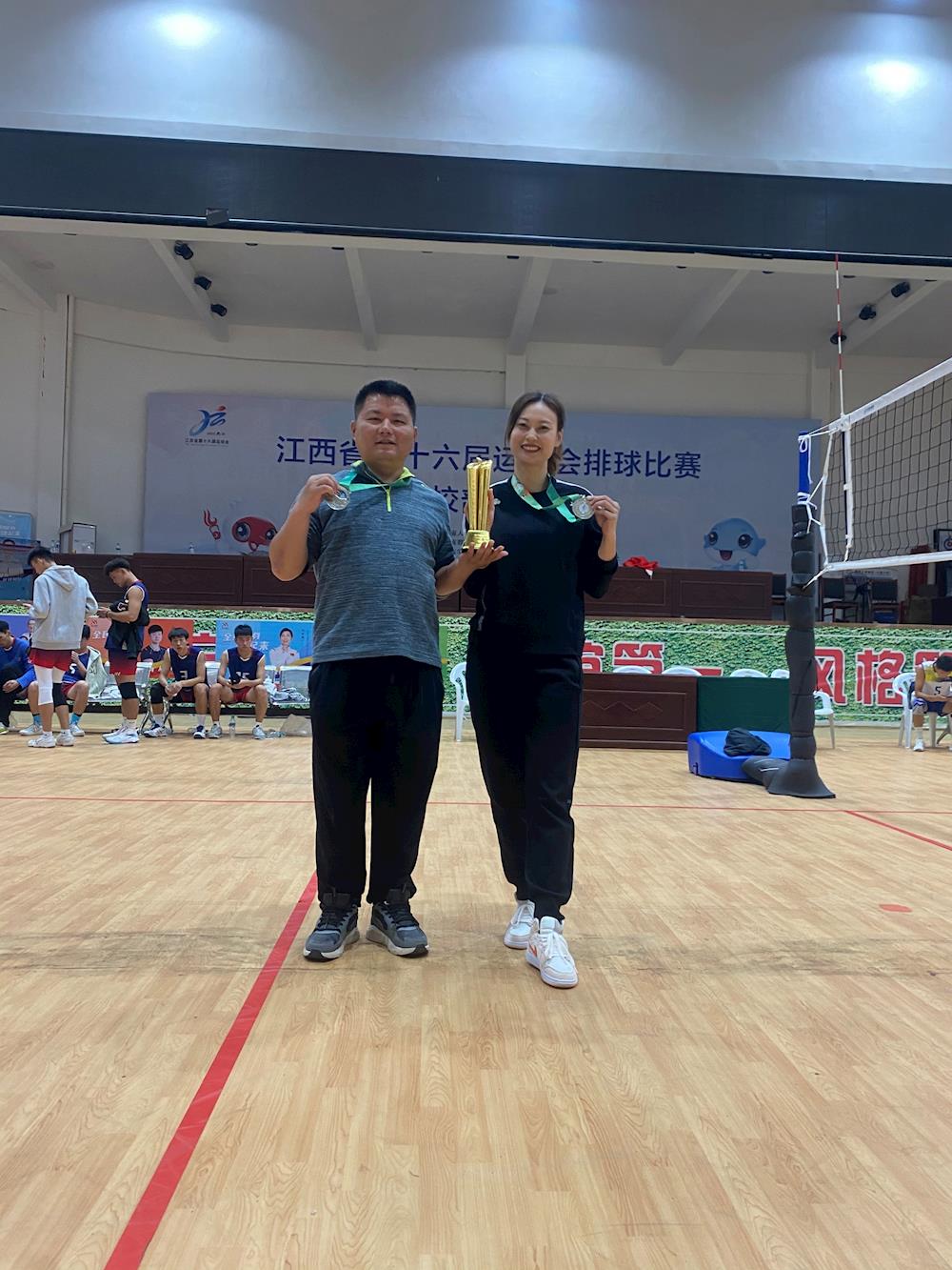 8267c8fcf7154bf8ba1b2a82a63d526f.jpg 8267c8fcf7154bf8ba1b2a82a63d526f.jpg