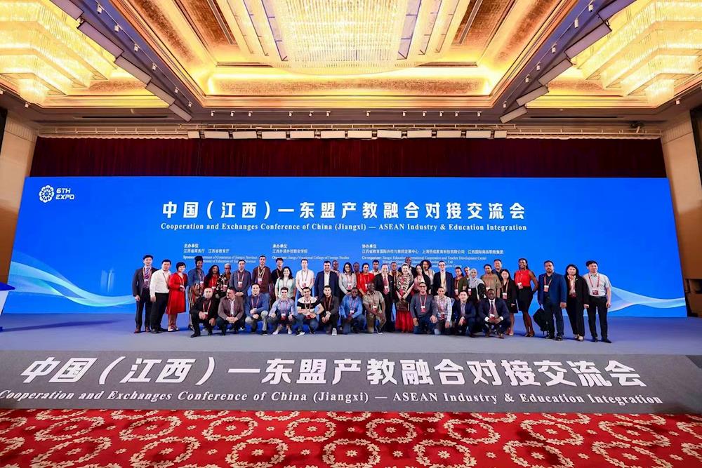 d2fffa2aba1a4d2c9c155f9d2157910c.jpg d2fffa2aba1a4d2c9c155f9d2157910c.jpg