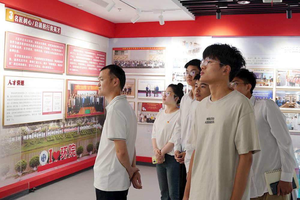 5d872c6f265e434ab43af2aea65e00ef.JPG 5d872c6f265e434ab43af2aea65e00ef.JPG