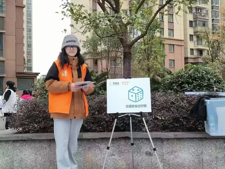 9de5c514e43a4b1486615205d653804e.jpg