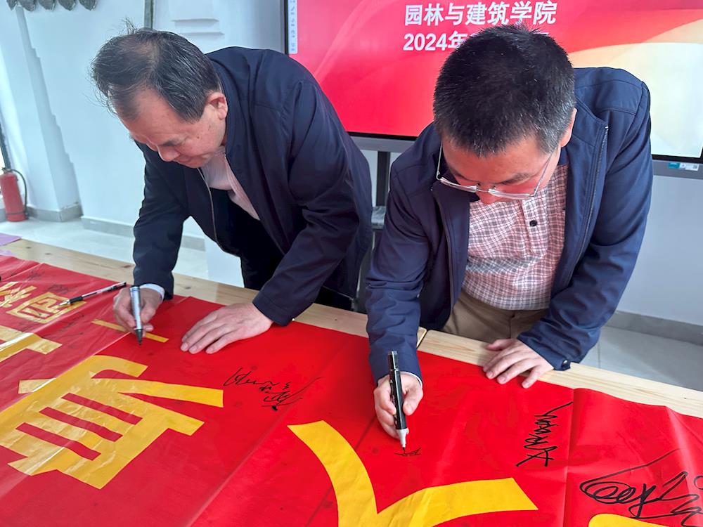 13d773fbbe1942bb94c2f3e706608ea5.jpg 13d773fbbe1942bb94c2f3e706608ea5.jpg