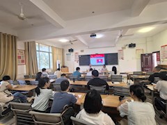 党委委员、组织人事处处长杨运来为园林与建筑学院全体党员宣讲党的二十届三中全会精神